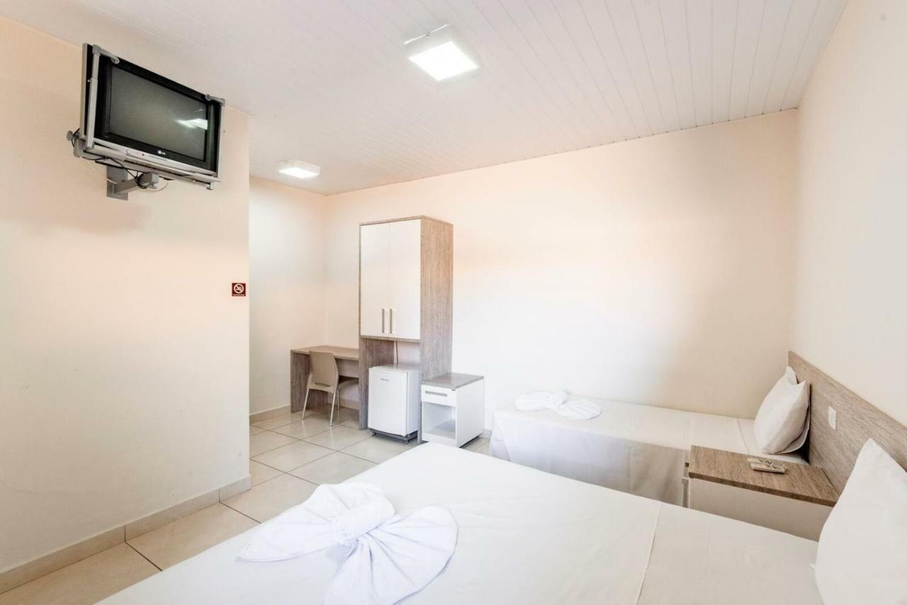 Tokyo Hotel Três Lagoas Zewnętrze zdjęcie